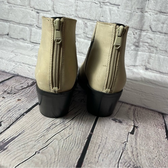 Naya Atom Ankle Boots Taupe Black Leather Size 8 - Picture 4 of 8